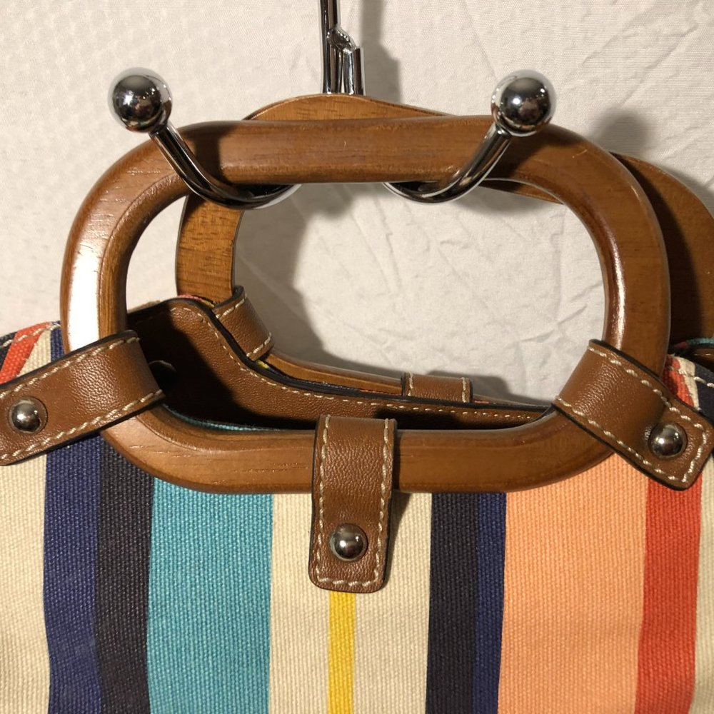 Pastels and Navy Canvas Bag with Wooden Handles - Picture 9 of 11
